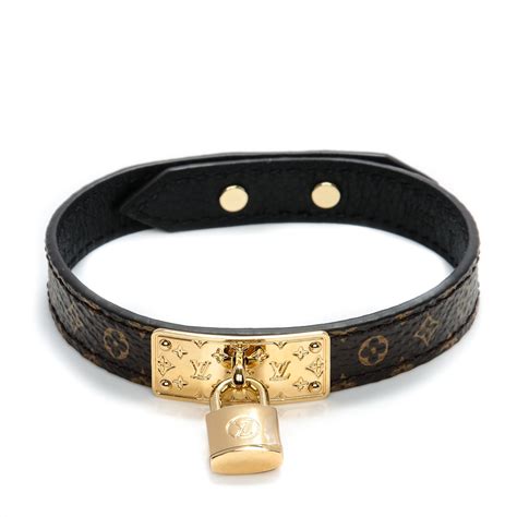 what is size 19 in louis vuitton brracelet|Louis Vuitton t shirt size.